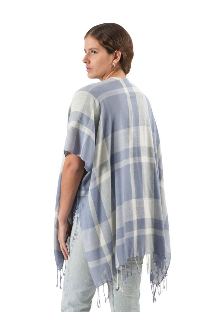 Kimono Cielo Celeste Humana-1