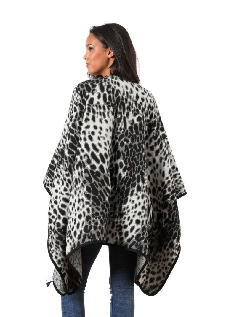 Poncho Elis Negro Humana-1