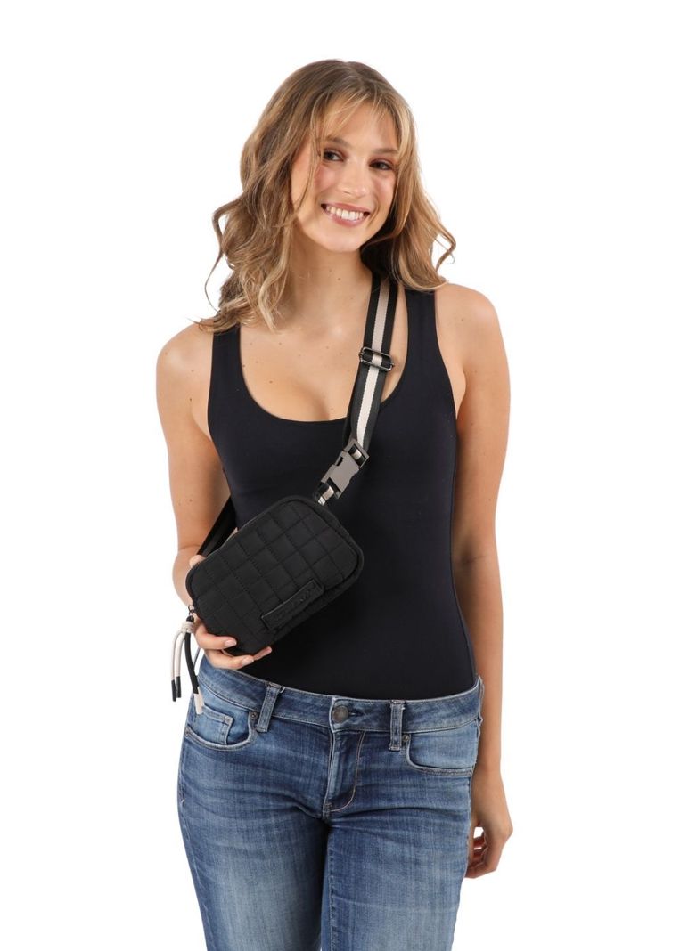Cartera Banano Clara Negro Humana-4