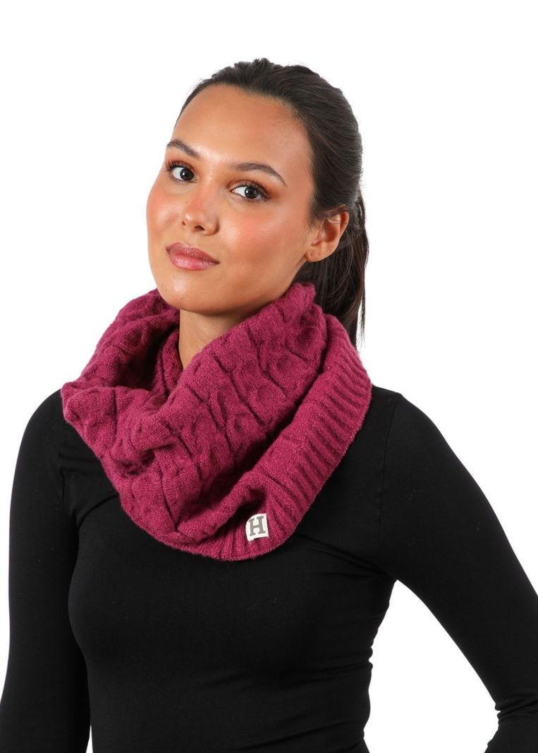 Cuello Lana Juana Fucsia Humana-2