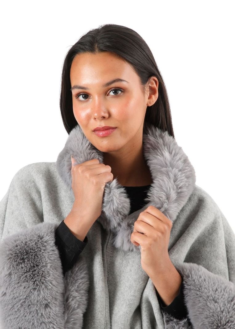 Poncho Mirna Gris Humana-2