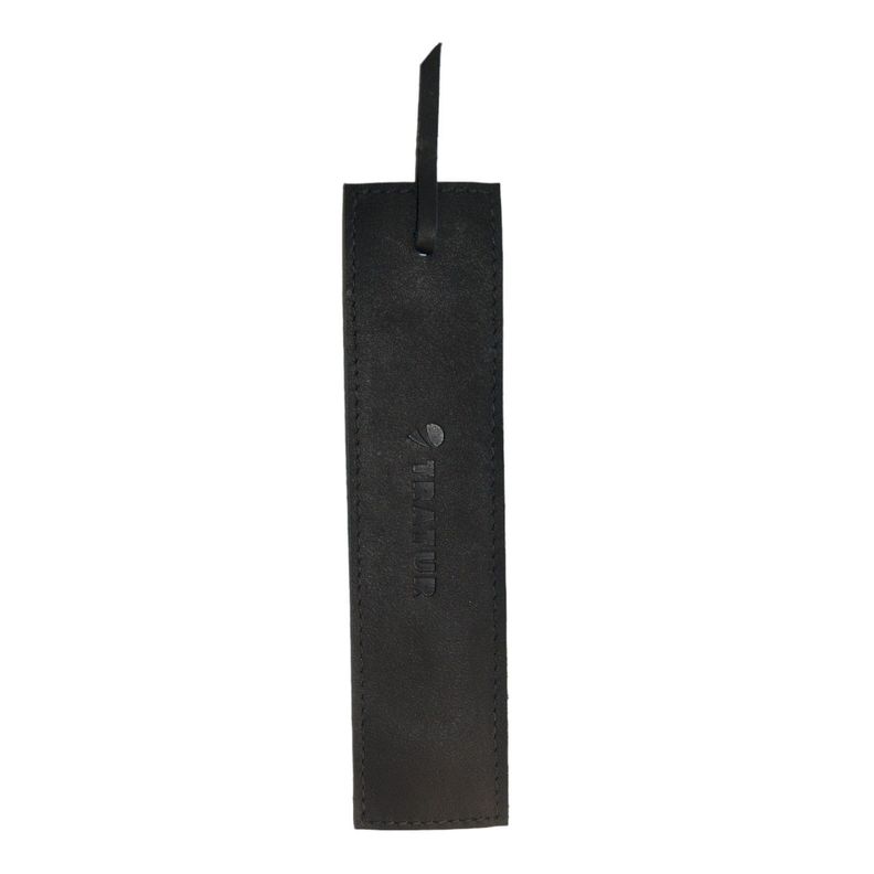 Marcapaginas de cuero negro-1