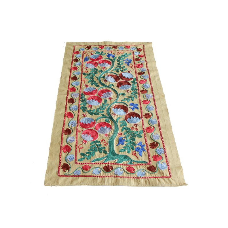 Camino De Mesa Bordado Suzani Ferganá 90 cms-0