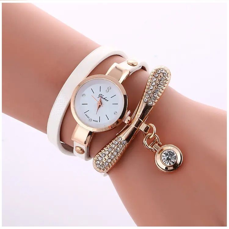 Reloj de lujo Personalizado para Mujeres con Incrustaciones y Pulsera-2