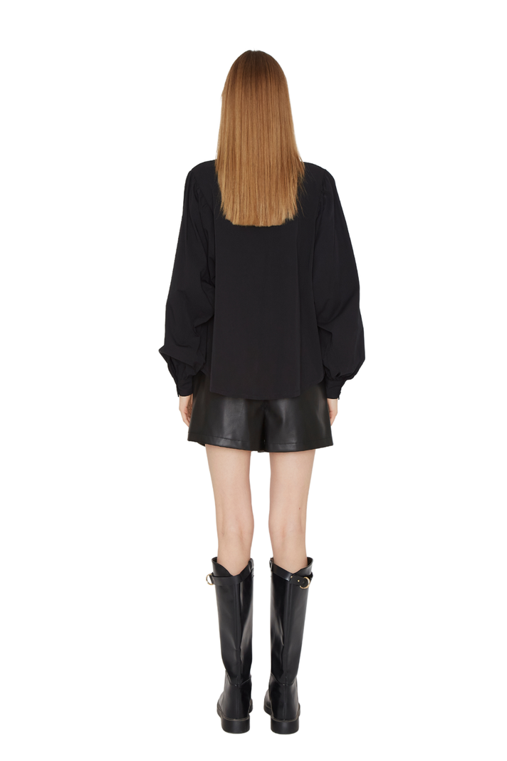 Blusa Joe negra Jacinta Tienda-3