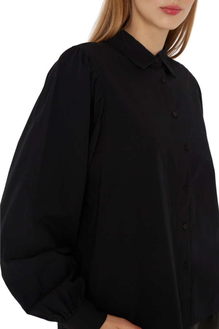 Blusa Joe negra Jacinta Tienda-5