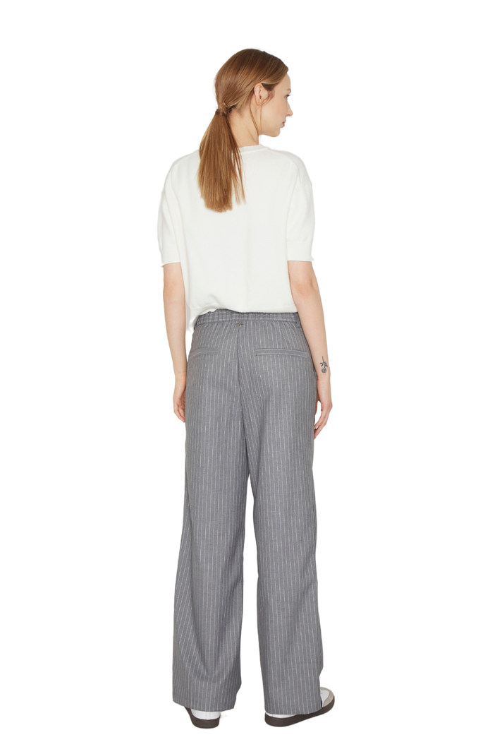 Pantalón Porter líneas gris Jacinta Tienda-3