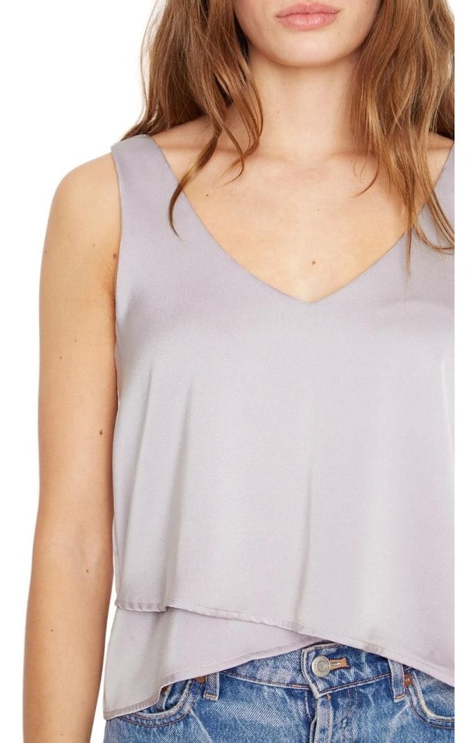 Polera Sara Sin Mangas Satin Plateada Jacinta Tienda-5