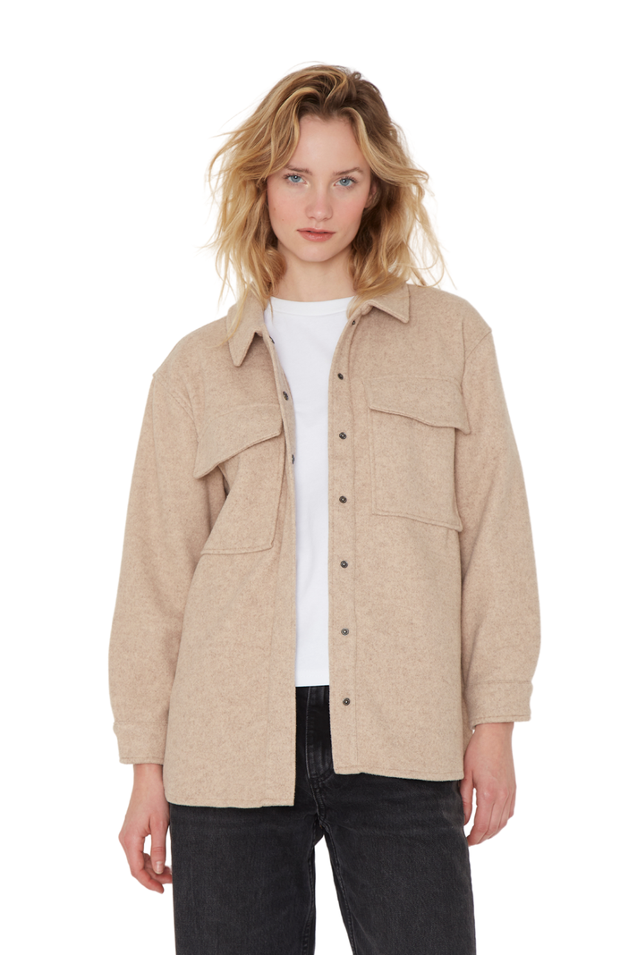 Sobrecamisa Royal camel Jacinta Tienda-3
