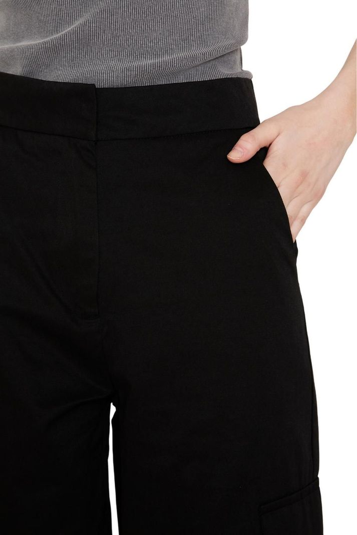 Pantalón Cargo Negro Jacinta Tienda-4