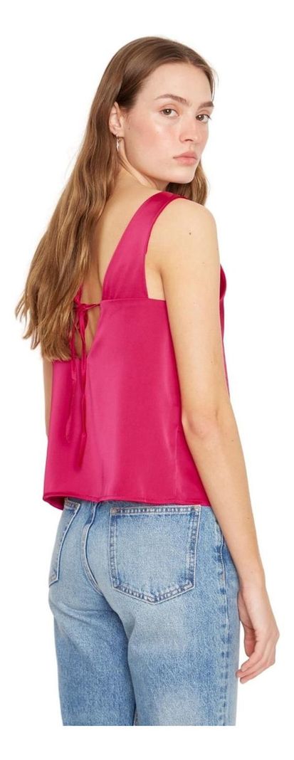 Polera Sara Sin Mangas Satin Fucsia Jacinta Tienda-3