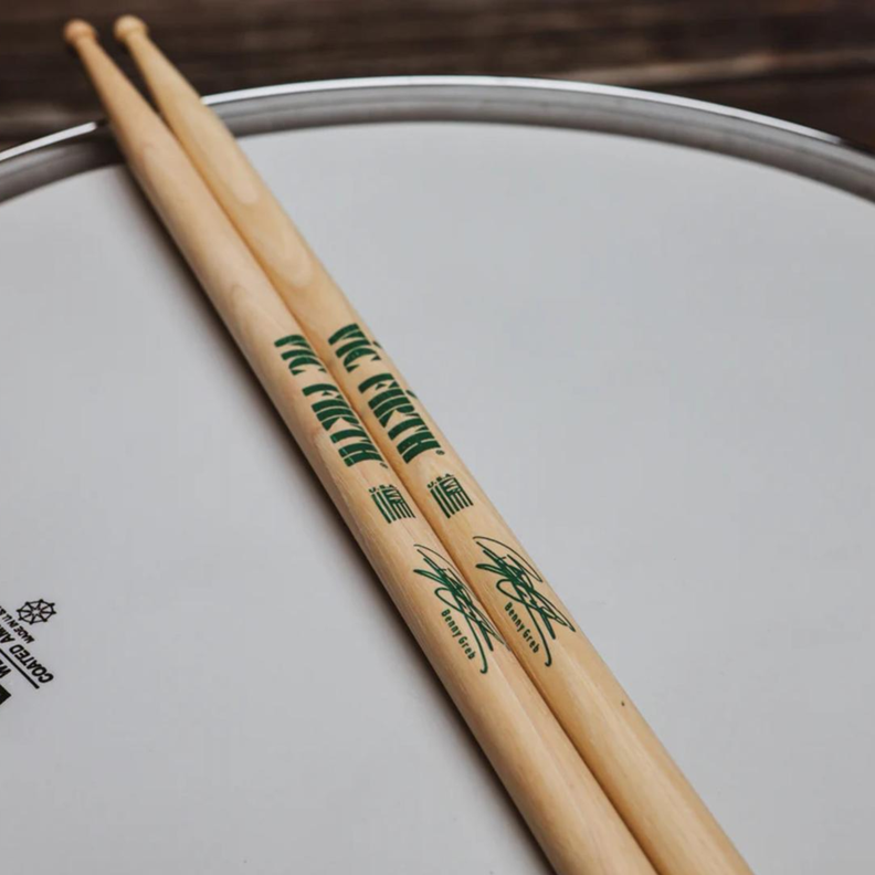 Baquetas Batería Serie Autografiados/Benny Greb Vic Firth-2