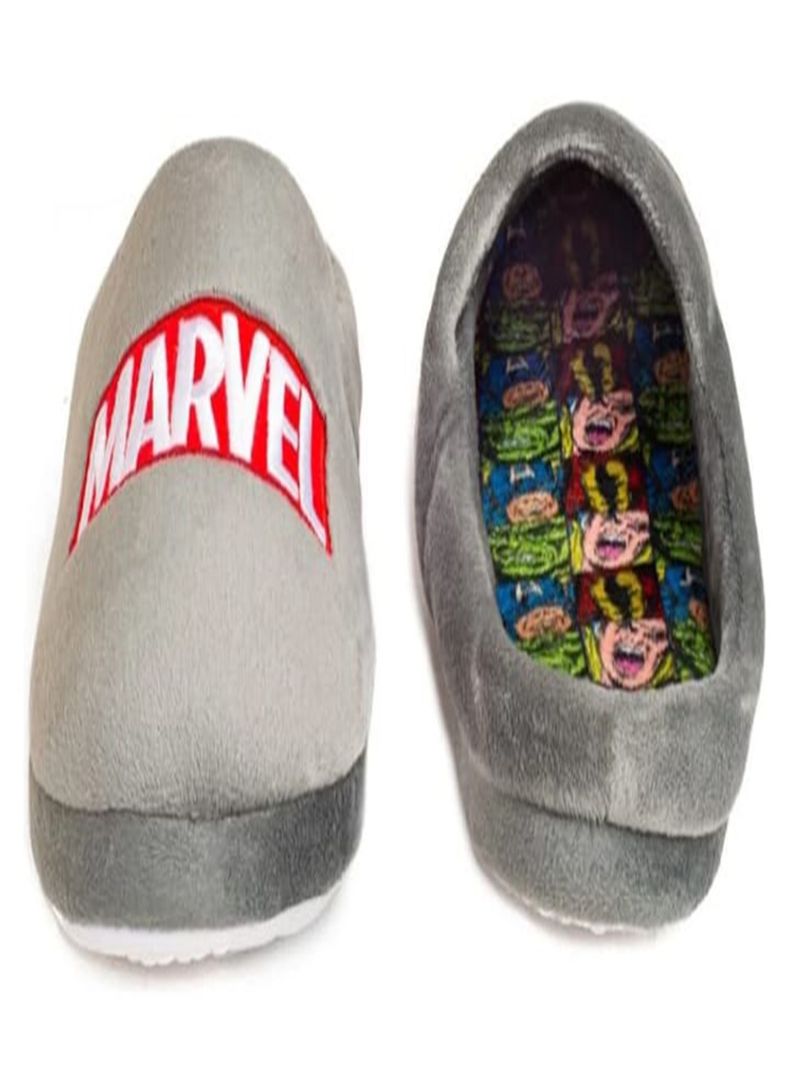Pantufla Marvel Numero 41/42 27cms-1