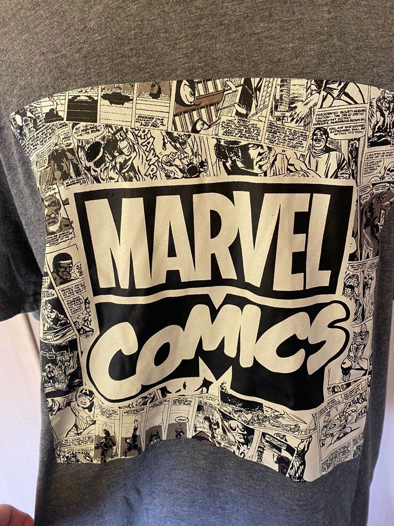 Polera Marvel Talla L-2