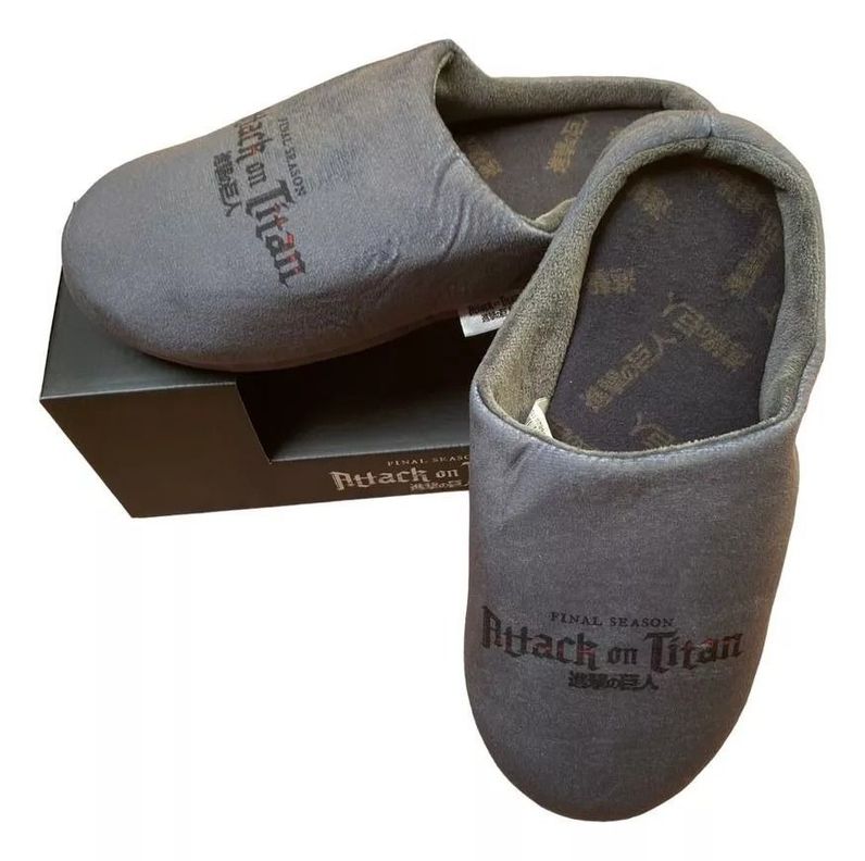 Pantufla Attack On Titan Numero 41/42-1