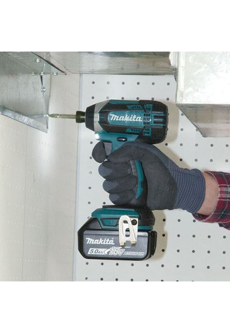 Atornillador de Impacto Inalámbrico 18V DTD152Z Sin Batería Sin Cargador Makita-1