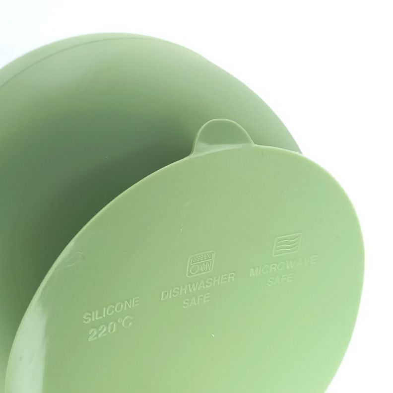 El Set Perfecto para tu Bebé: Plato de Silicona con Cuchara BBPro-5