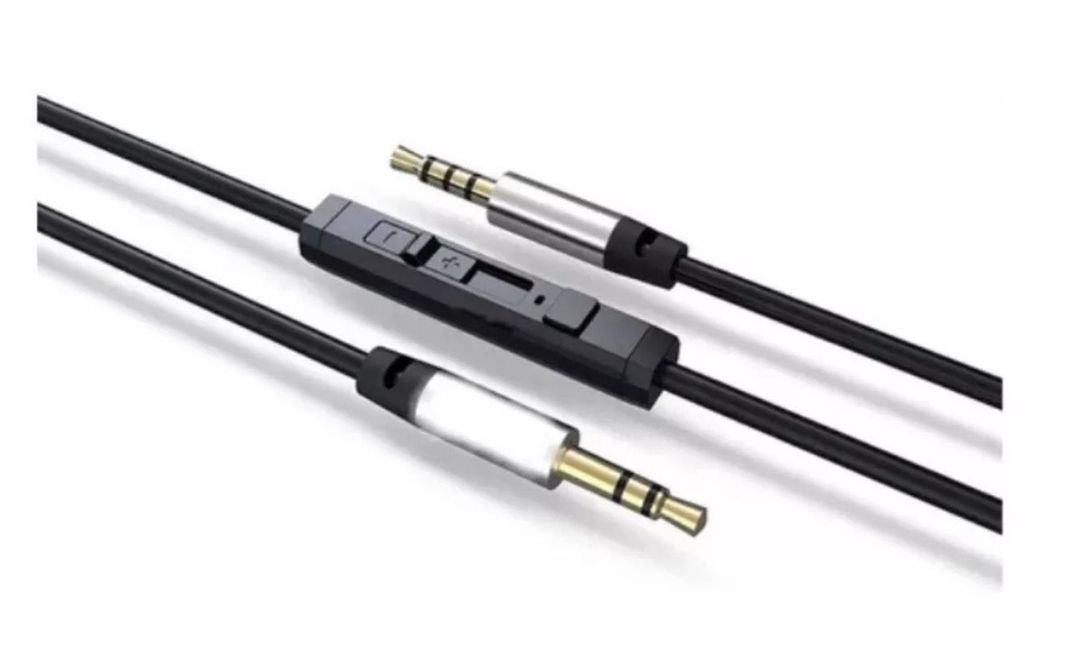 Cable Auxiliar Con Regulador De Volumen Y Micrófono 3.5-0