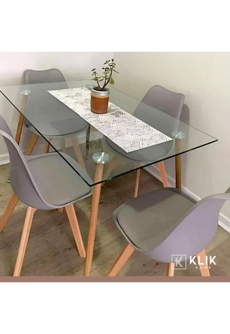 Comedor Mesa de Vidrio Nórdica 140x90 cm + 4 Sillas Tulip Grises-7