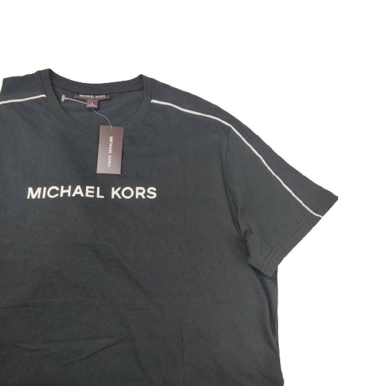 Polera MK Negra Cuello Redondo Letras Blancas Marca Talla Xl-3