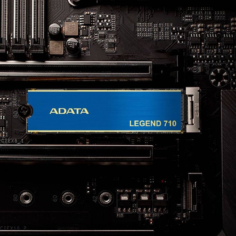 Disco Solido SSD ADATA Legend 710 Gen3 M.2 2TB-4