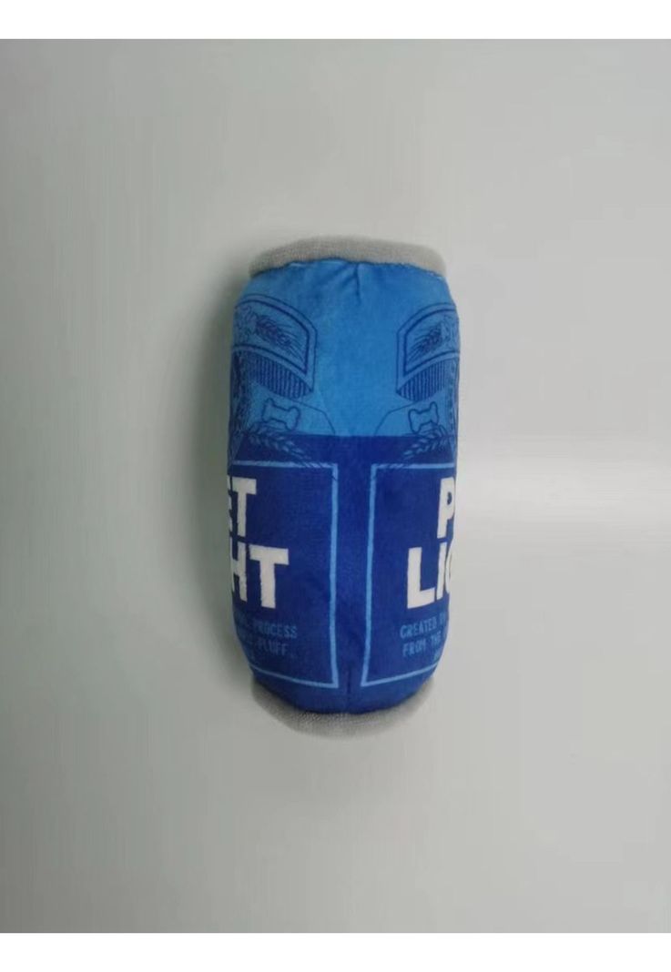 Peluche para perro con forma de lata de cerveza-3