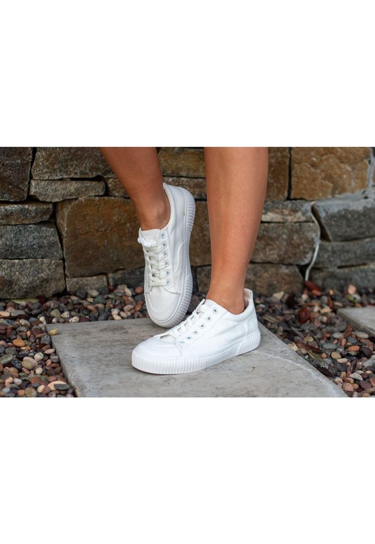 Zapatilla Mujer Blanco Laura Detogni-1