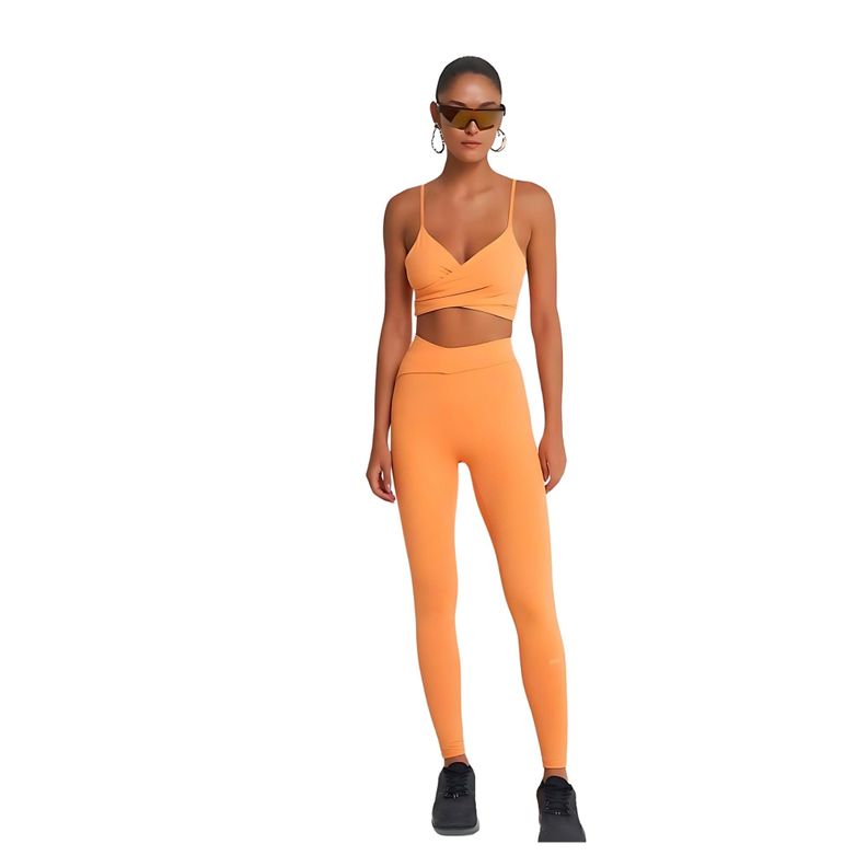 Conjunto deportivo Colcci-0