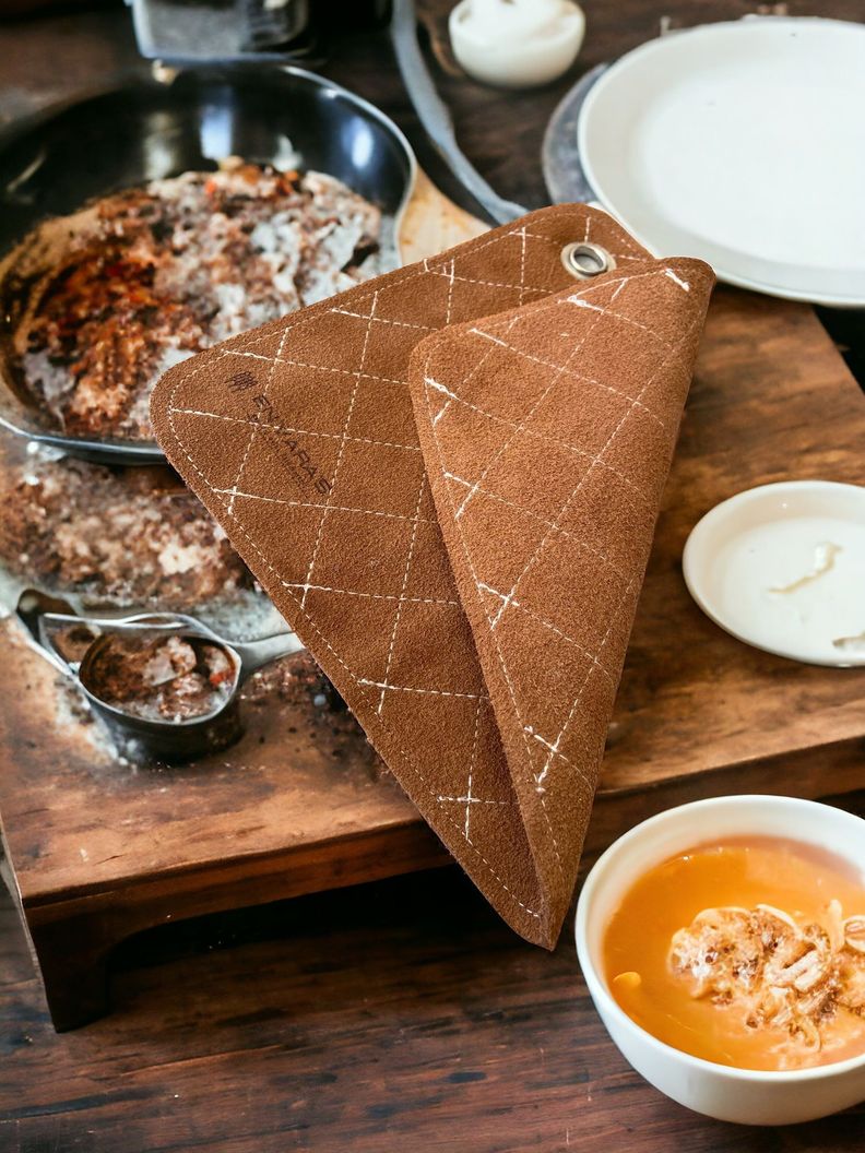 Paño aislante De Luxe para cocina / asado 100% Cuero 20x20cms-1