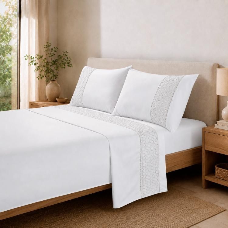 Juego de Sabanas 180 Hilos Broderie Blanco Superking