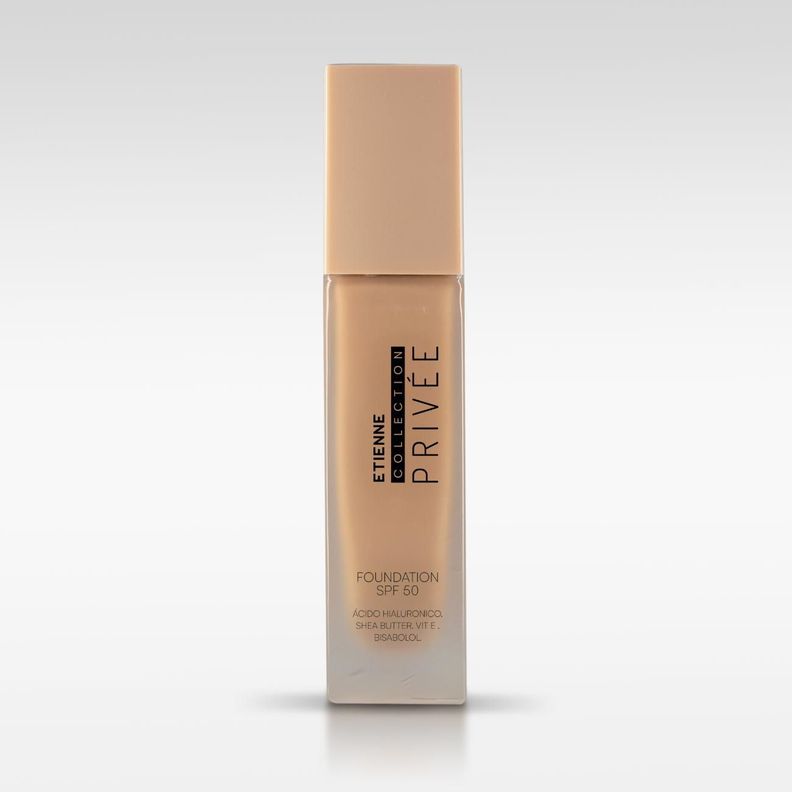 Privee Foundation SPF50 Lumiere 01 Acido Hialuronico Vitam E