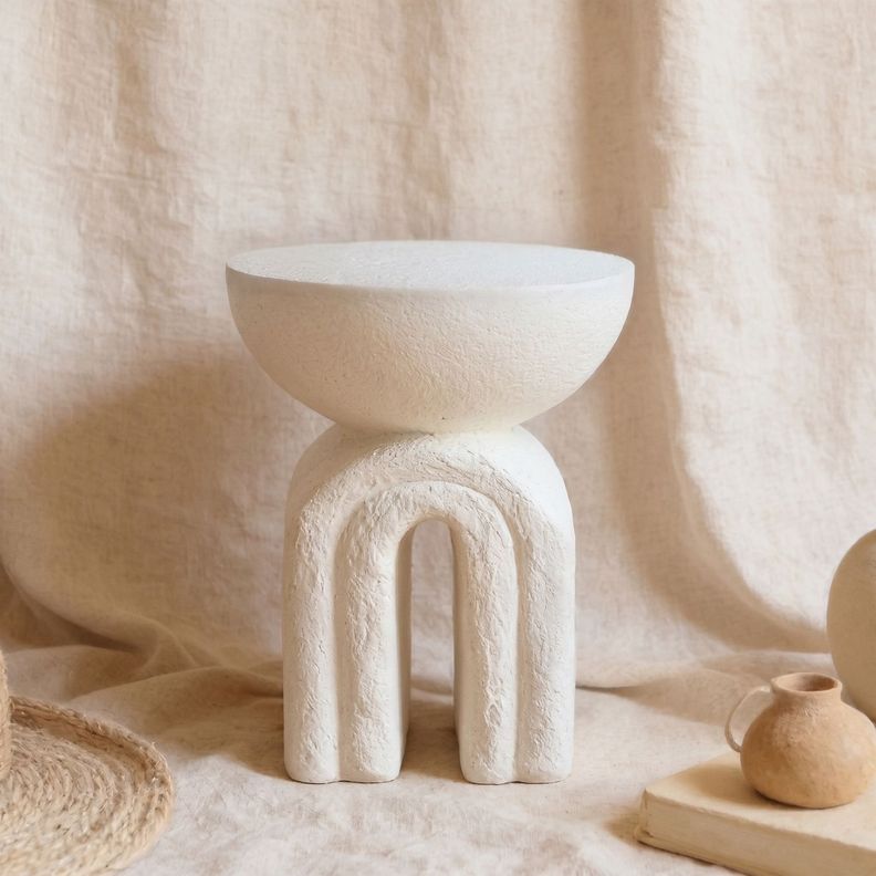 Mesa lateral organica estilo Wabi Sabi Blanco