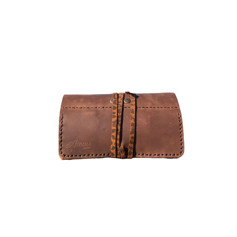Tabaquera de cuero Amau color Leopardo Chocolate-4