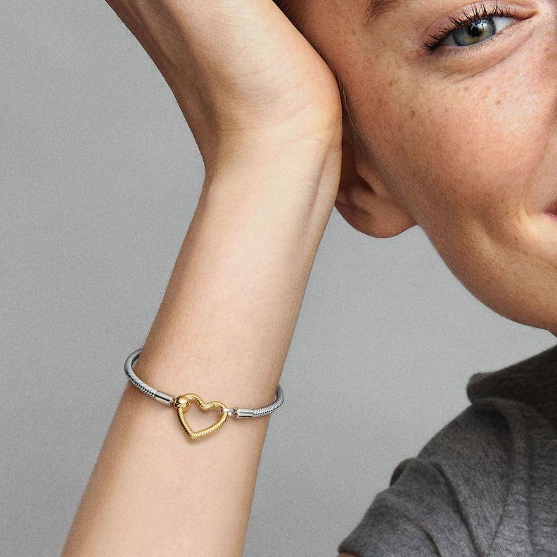 Pulsera en Plata con enchape Oro de 14k Momentos Cadena de Serpiente con Cierre de corazón-2