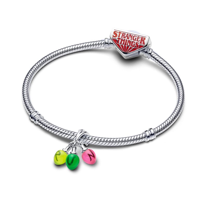 Charm Colgante Corre que brilla en la oscuridad de Stranger Things-2