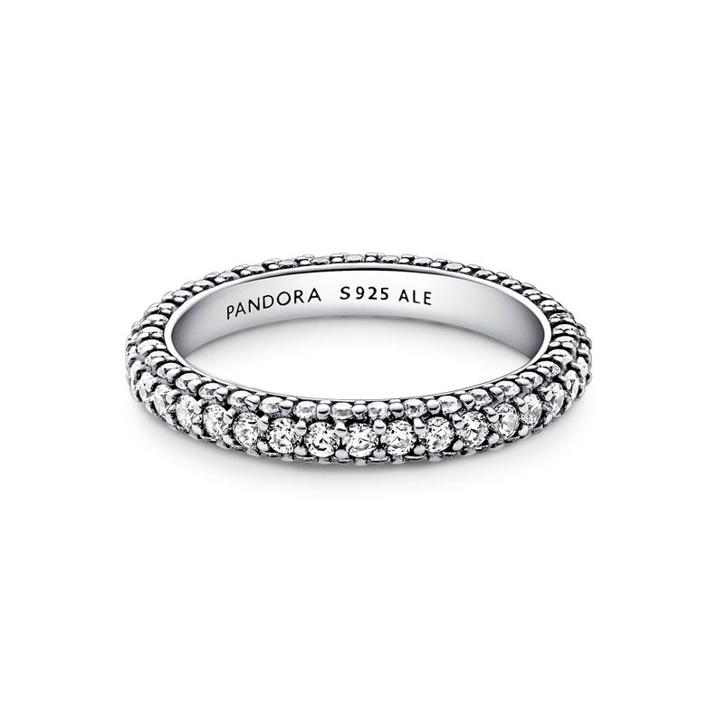 Anillo en Plata Pave de una Hilera Clara 50