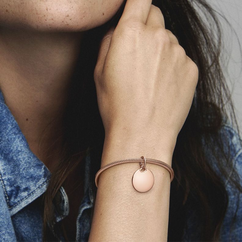 Colgante Etiqueta Redonda Grabable en Rose-1