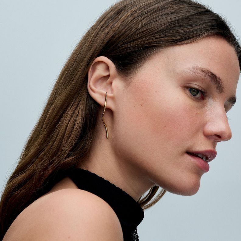 Aretes de Tuerca En Pandora Shine Con Forma Organica de filamento-1