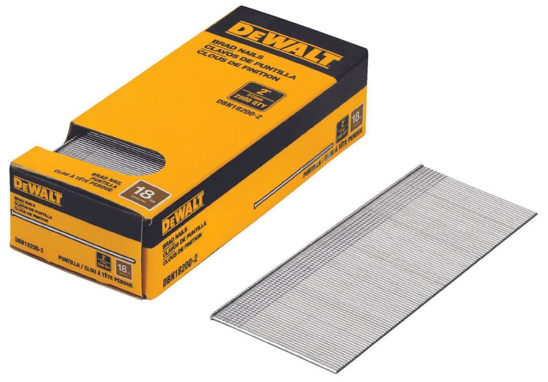 2 Cajas De 2500 Clavos De Puntilla 2 18ga Dewalt Dbn18200-2-5