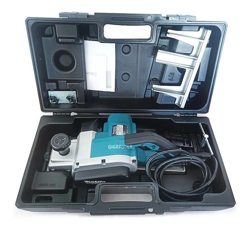 Cepillo 82mm 750w Profundidad 3mm + Maleta Makita M1100kb-4