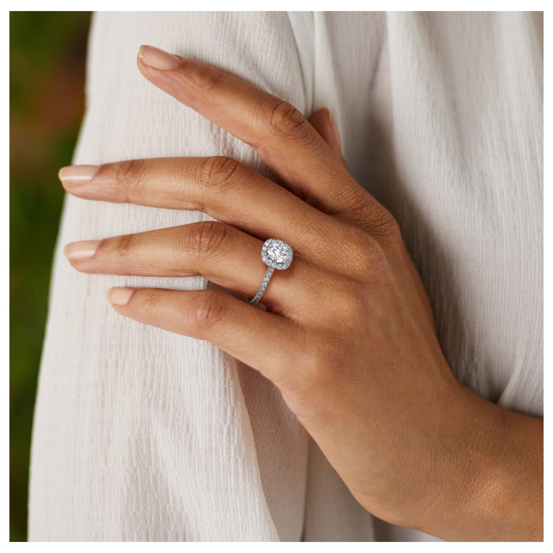 ANILLO BOOMZAIR MOISSANITA 1.0 CT HALO COJÍN VVS1 D PLATA LEY RODINADA-4