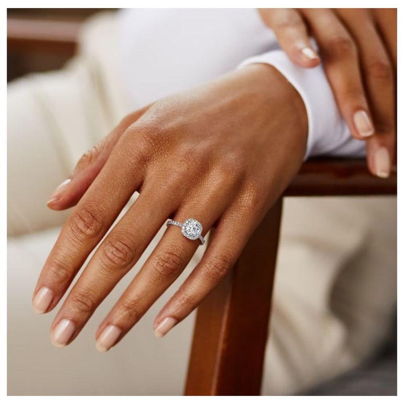 ANILLO BOOMZAIR MOISSANITA 1.0 CT HALO COJÍN VVS1 D PLATA LEY RODINADA-5