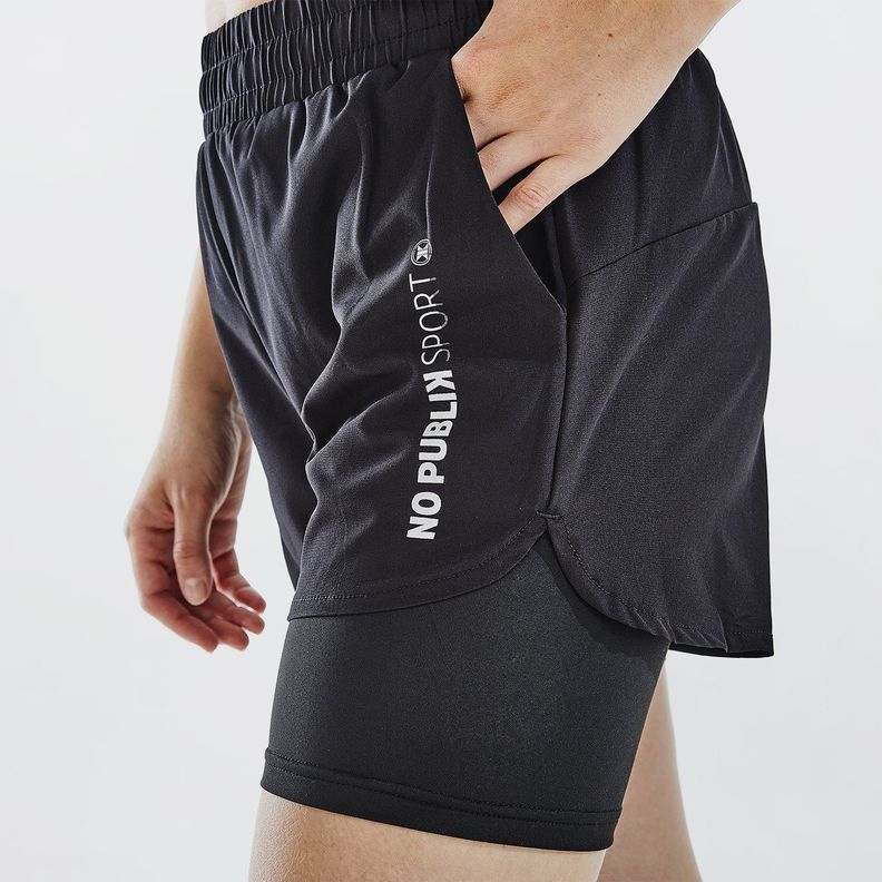 Short Deportivo Delphine Negro No Publik-3