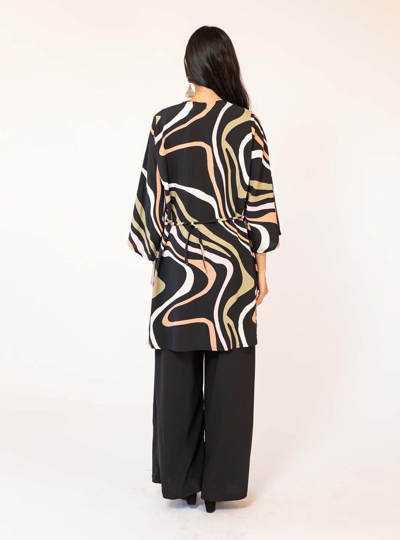kimono Negro Lineas Natalia Seguel-3