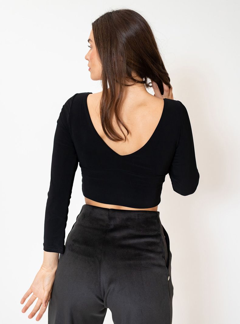 Crop Top Vera Largo Negro Natalia Seguel-3