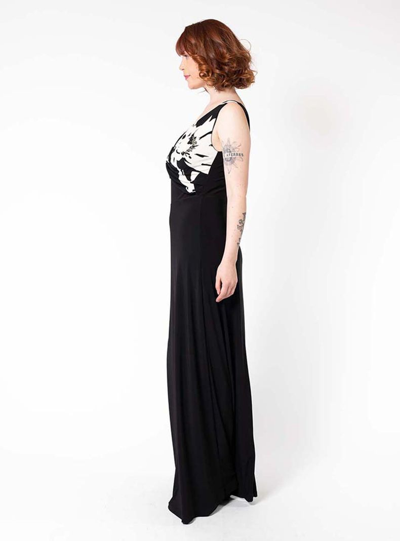 Vestido Lina Negro Flores Blanco Natalia Seguel-1