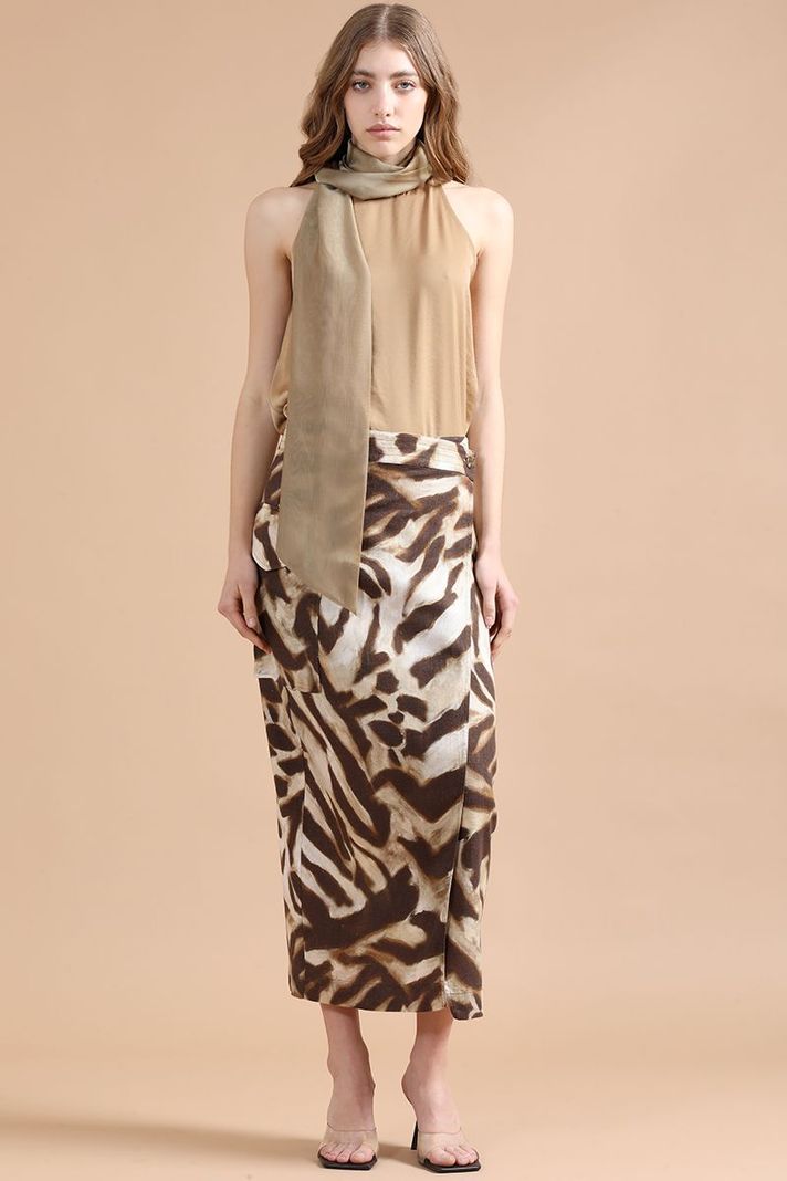 Top Satin Fluido Con Lazada En Cuello, Café Liola-1