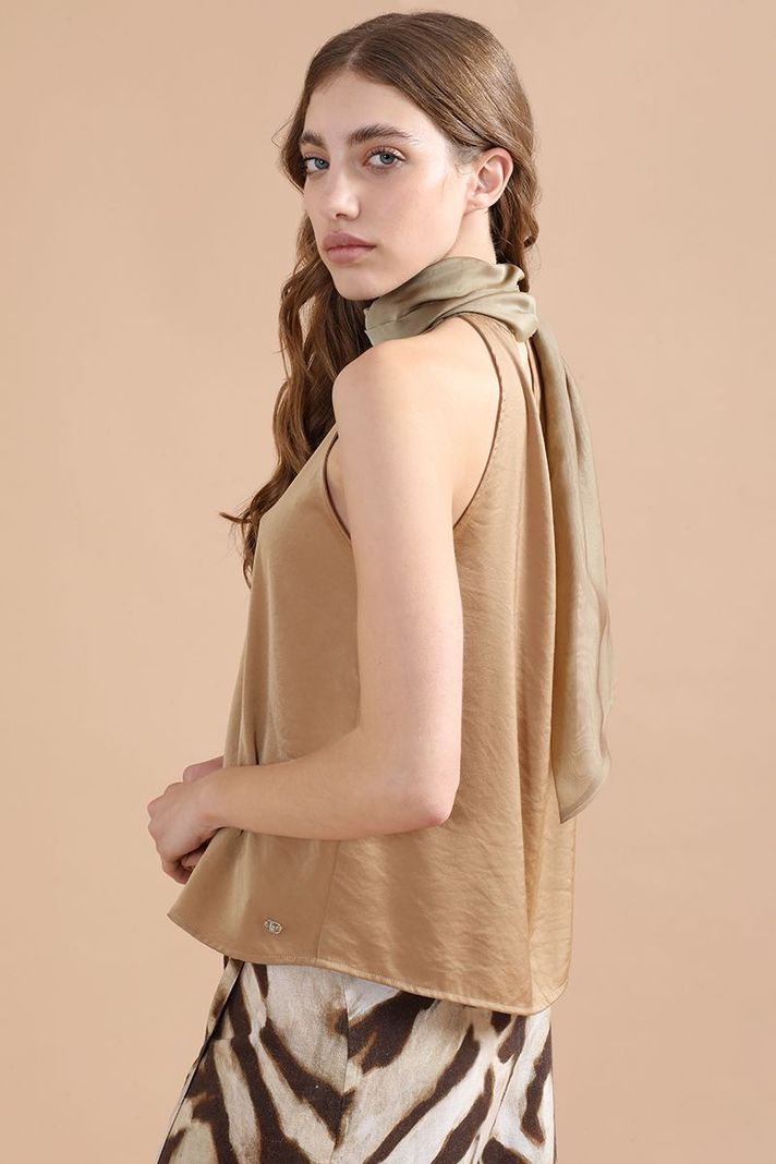 Top Satin Fluido Con Lazada En Cuello, Café Liola-5