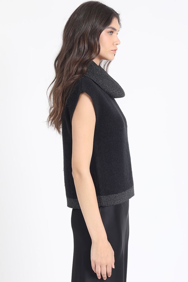Sweater Recto Tejido Punto, Aplicación Hilo Metalizado, Negro Liola-2
