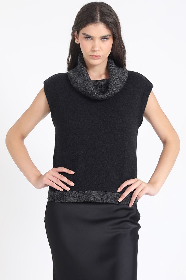 Sweater Recto Tejido Punto, Aplicación Hilo Metalizado, Negro Liola-3